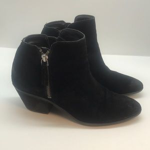 Frye Womenś  Judith Zip Bootie Size 8 M
